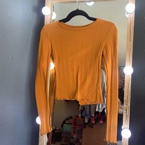 Mustard yellow cropped long sleeve shirt